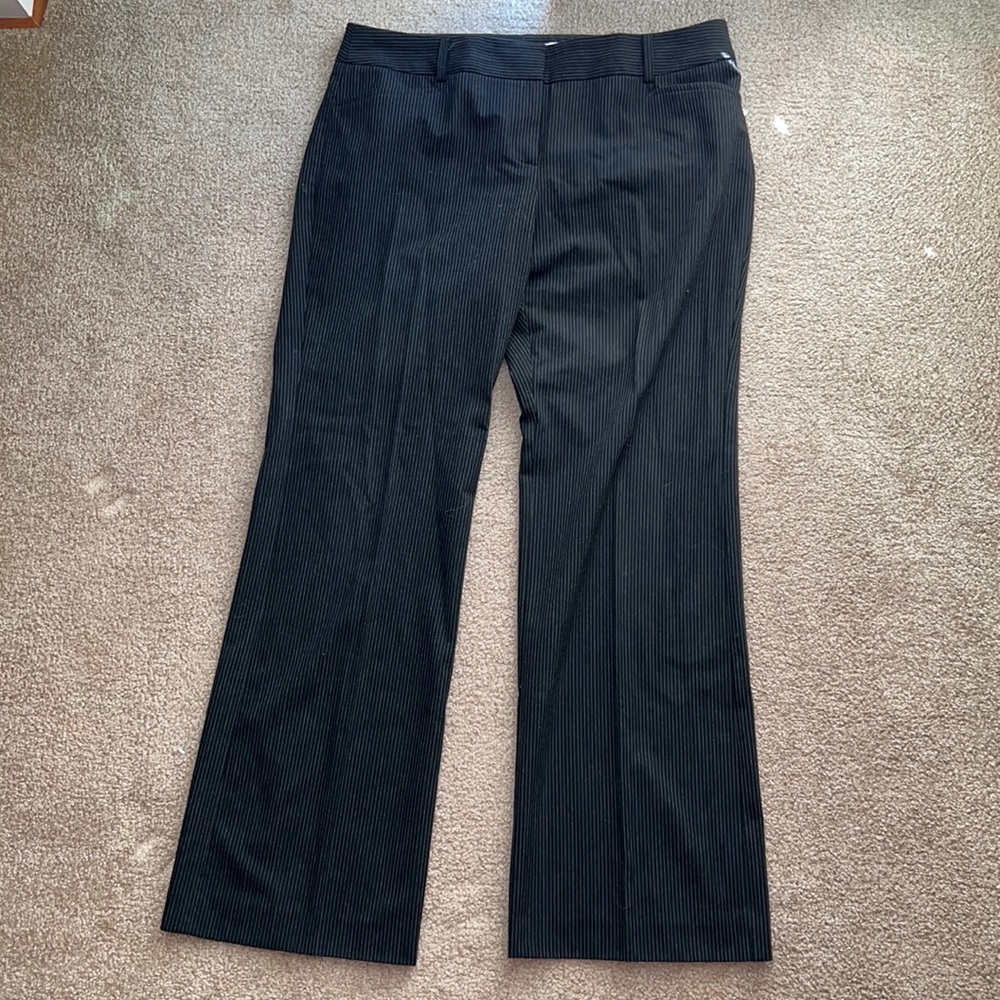 Michael Kors Women’s Dress Trouser Pinstripe Work Pants size 10P
